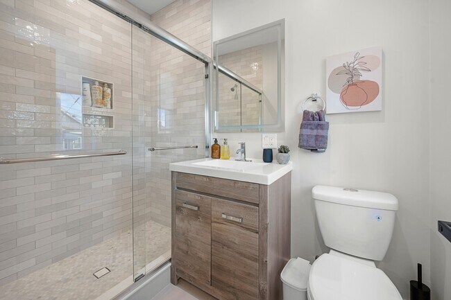 Building Photo - 21 Bolton St