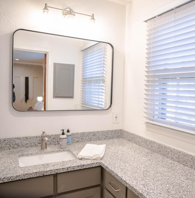 Building Photo - 3405 59th St