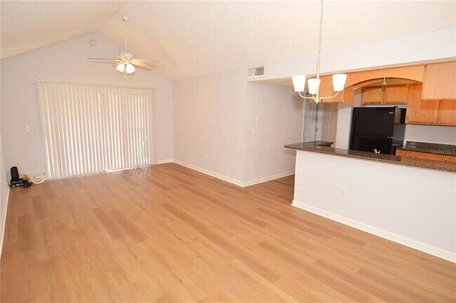Building Photo - 2500 Winding Creek Blvd