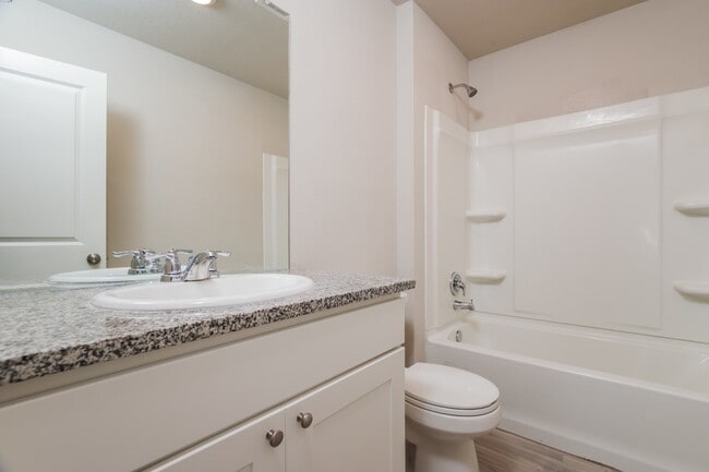 Building Photo - 5734 Leon Pl