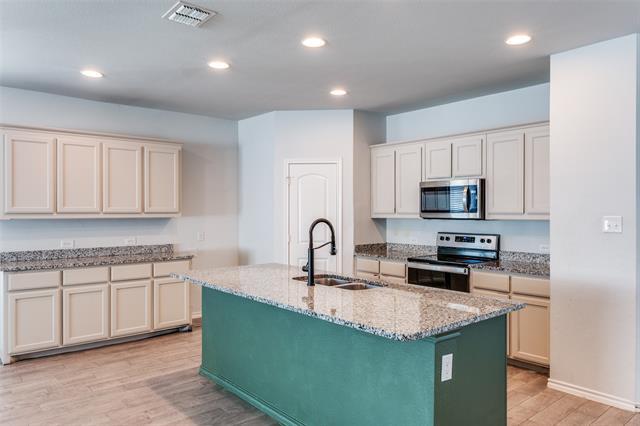 Building Photo - 9001 GANO Dr