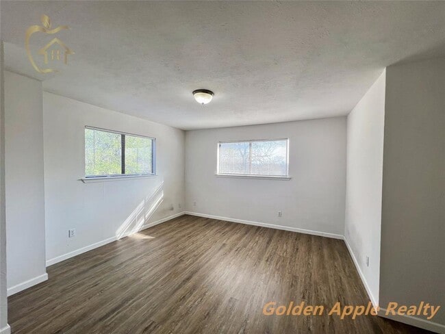 Building Photo - 4904 Cabob St