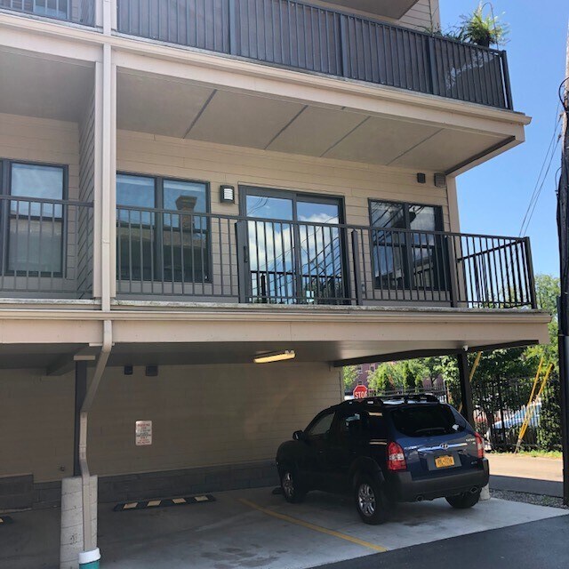 Balcony - 468 Delaware Ave