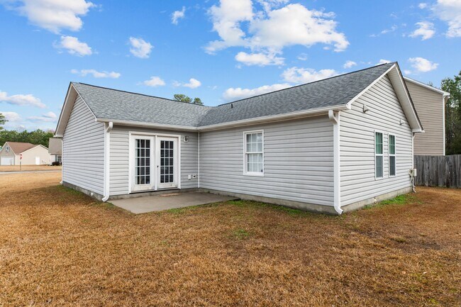 Building Photo - 100 Sumatra Ct