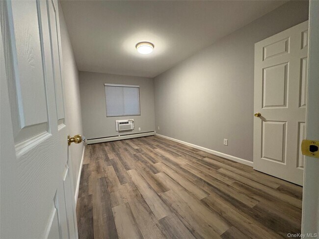 Building Photo - 43-71 161st St