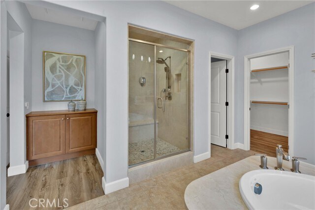 Building Photo - 67 Livia