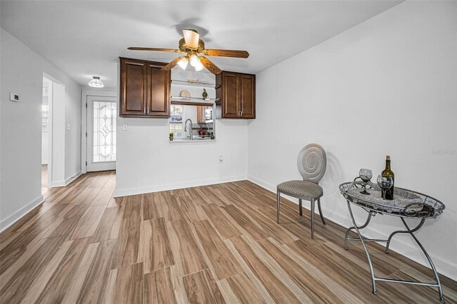 Building Photo - 4200 Hampton Dr
