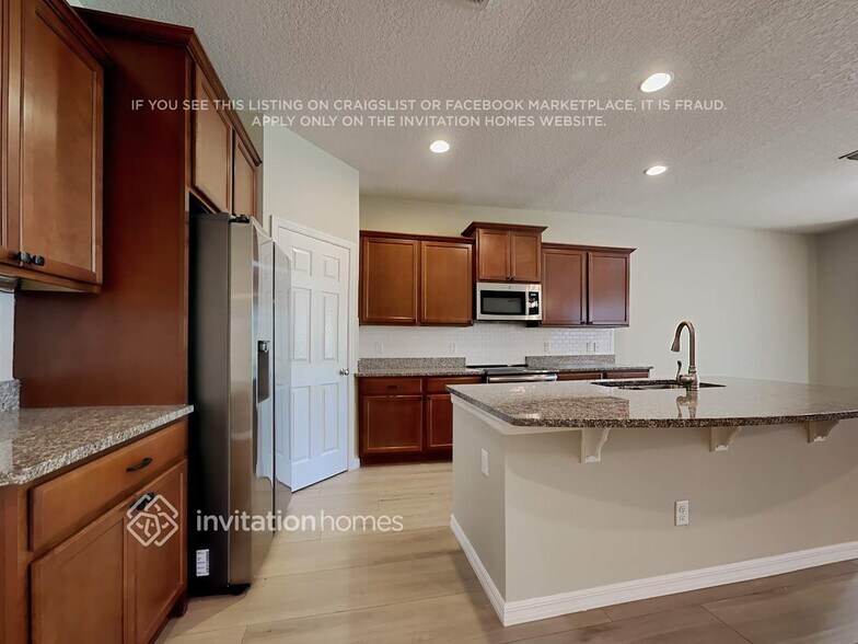 Building Photo - 21321 Sorraia Cv
