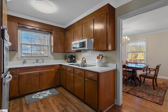 Building Photo - 5 Coleman Park Cir