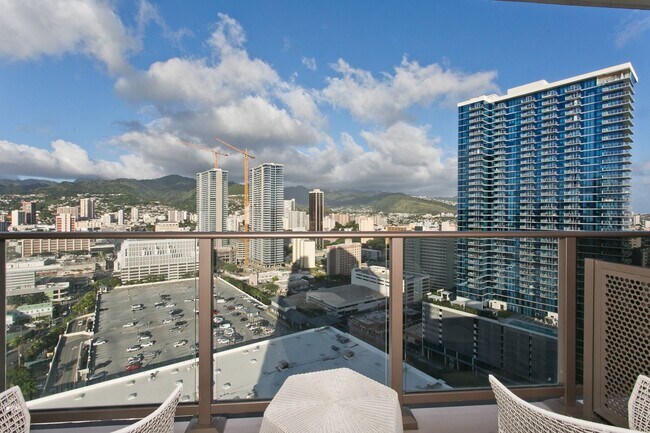Building Photo - 1388 Kapiolani Blvd