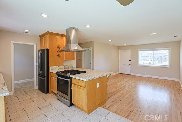 Building Photo - 6471 Brown