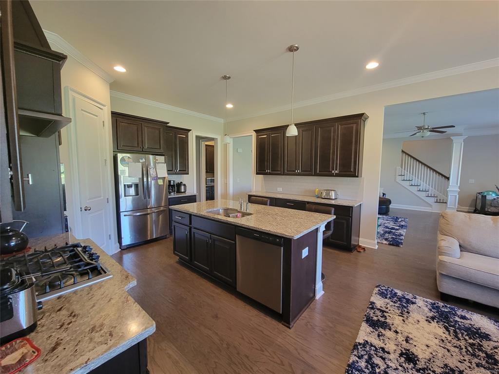 Building Photo - 104 Jane Ct