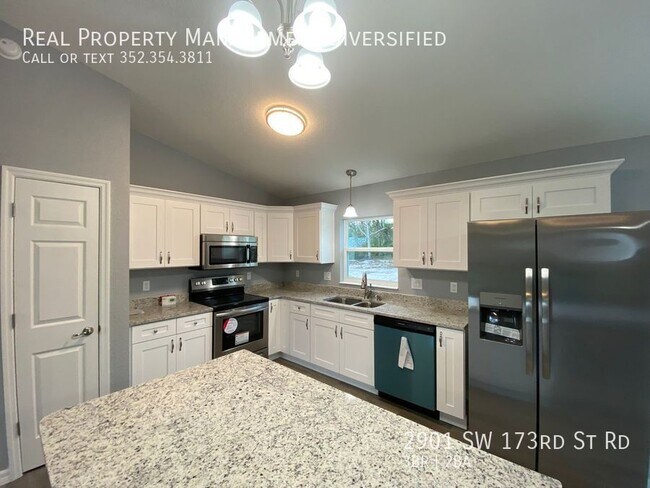 Building Photo - 2901 SW 173rd Street Rd