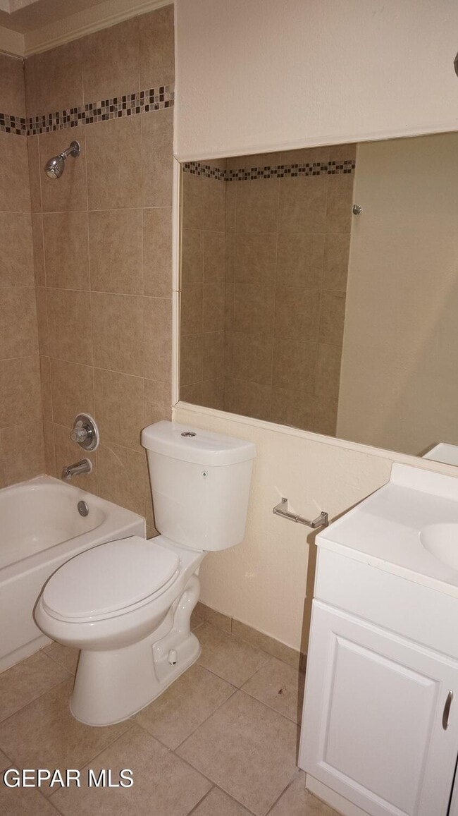 Building Photo - 6069 Bridalveil Dr