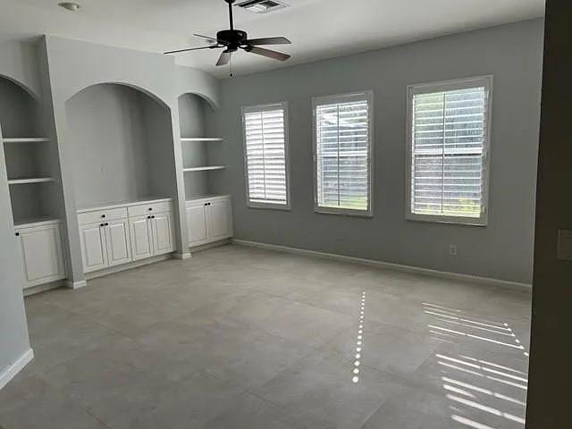 Building Photo - 6429 Autumn Woods Blvd