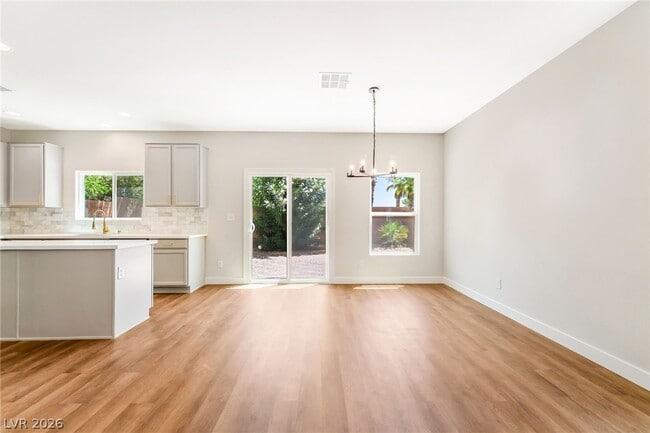 Building Photo - 3520 S Dune Grass St
