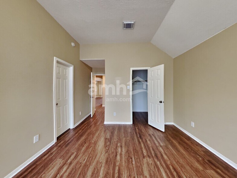 Building Photo - 12311 Amanda Pines Dr