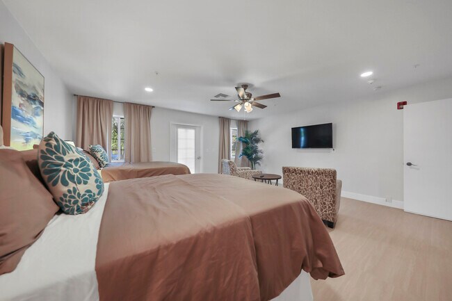 Building Photo - 2246 Paseo Roseta