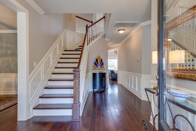Building Photo - Spotless 5BR/3.5BA rental home, Meade of A...