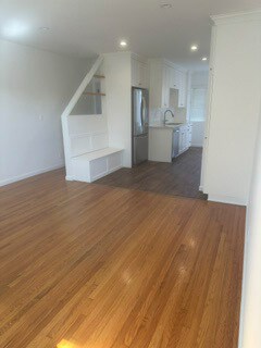Looking toward Kitchen and Hallway - 7851 1/2 Flight Ave