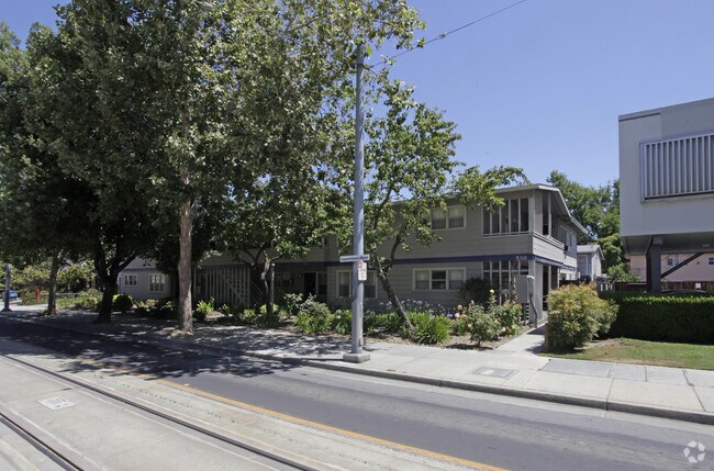 Building Photo - First Street Manor
