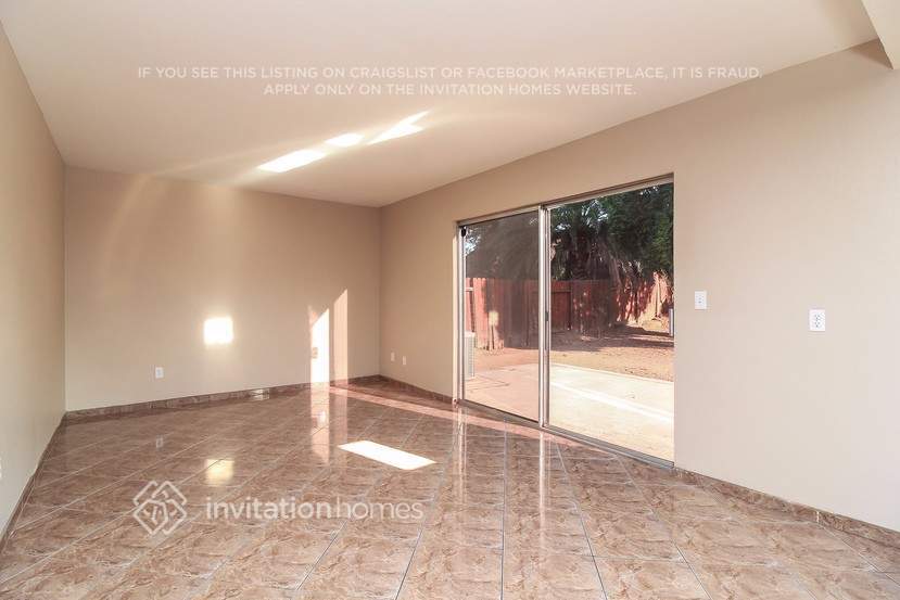 Building Photo - 25762 Fir Ave