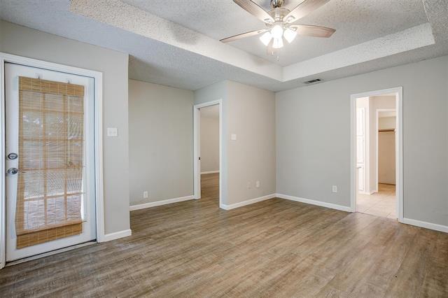 Building Photo - 5909 Kesler Dr