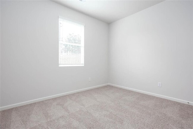 Building Photo - 65 Grv Spgs Ct