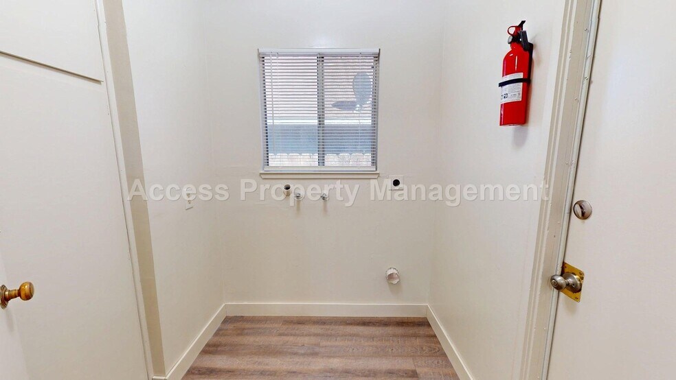 Building Photo - 201 E Fairmont Ave