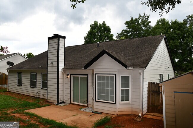 Building Photo - 5932 Homestead Cir