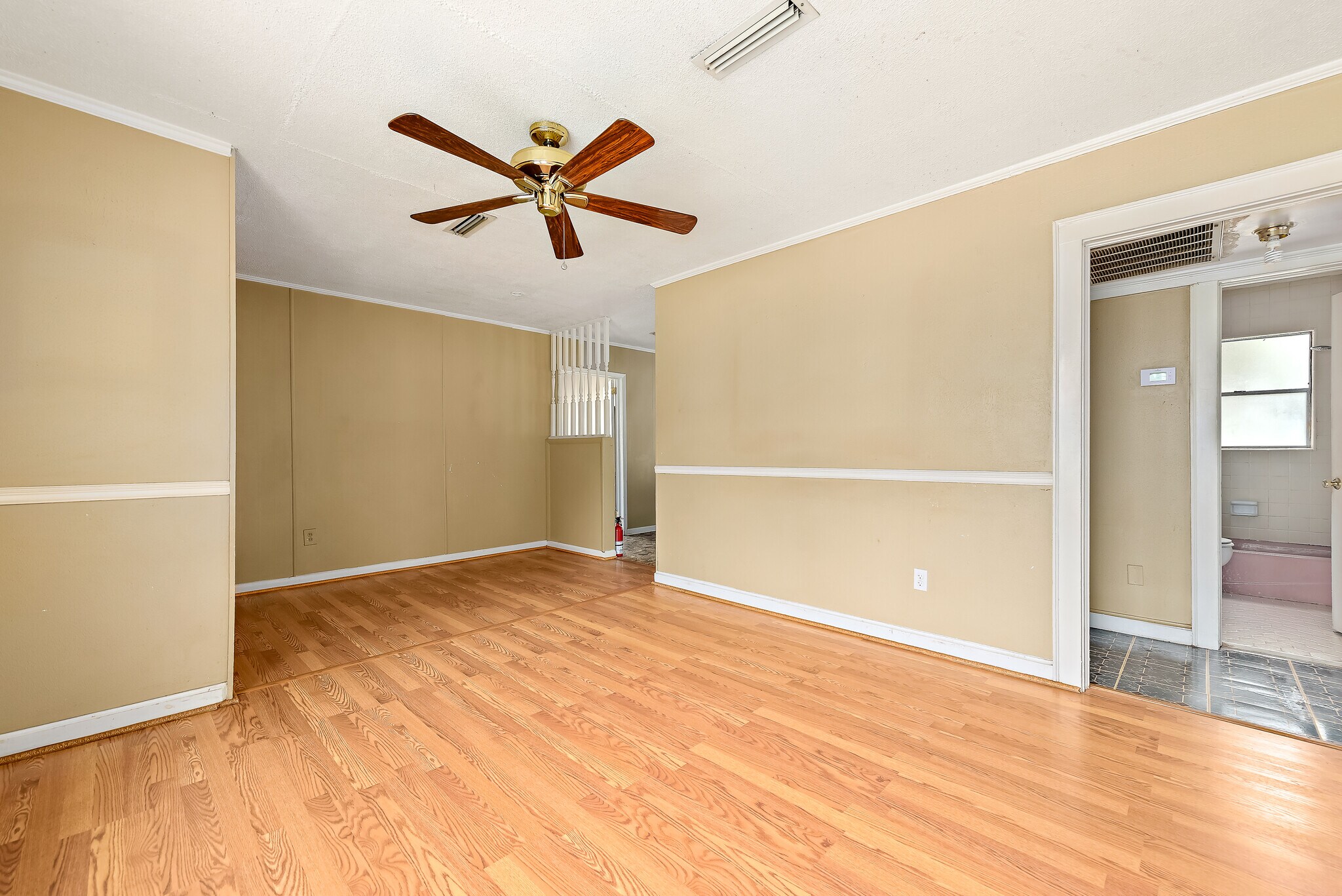 Building Photo - 223 Fair Ave