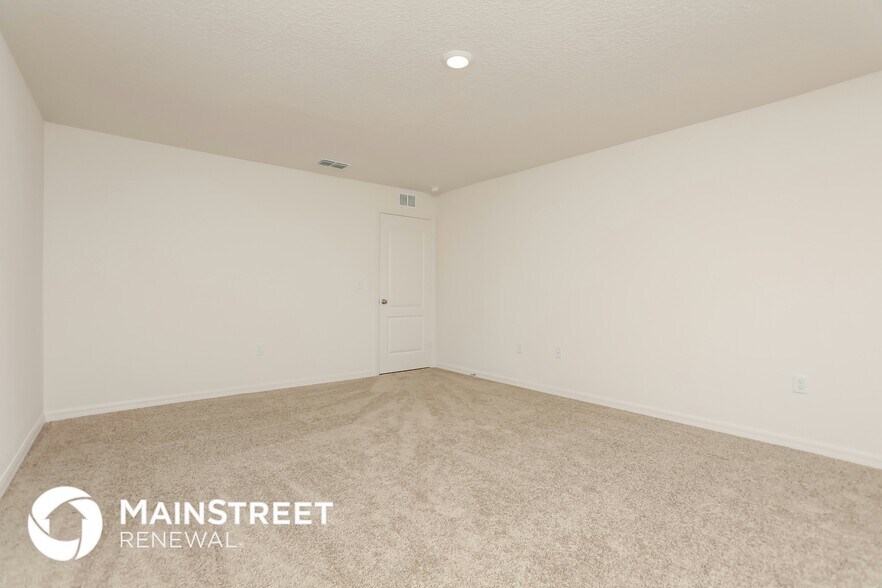 Building Photo - 35665 Rose Moss Ave