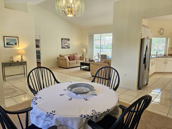 Building Photo - Seasonal Short-Term Private Heated Pool Home with 3 Bedroom, 2.5 Bath, 2 Car Garage in Sorrento W...