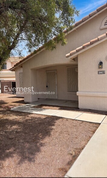 Building Photo - 2542 W Sunstar Pl