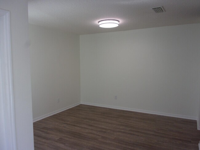 Building Photo - 274 Syrah Way