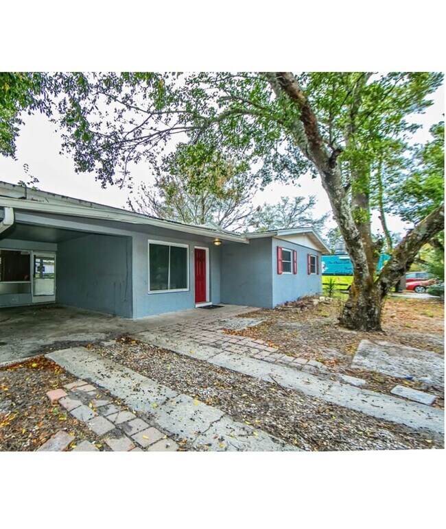 Building Photo - PRICE REDUCED!!!!!!Super Cute 3 Bedroom / 1 Bath Home For Rent In Casselberry