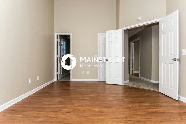 Building Photo - 3 Bedroom Pet-Friendly Home in Decatur, GA with Main Street Renewal