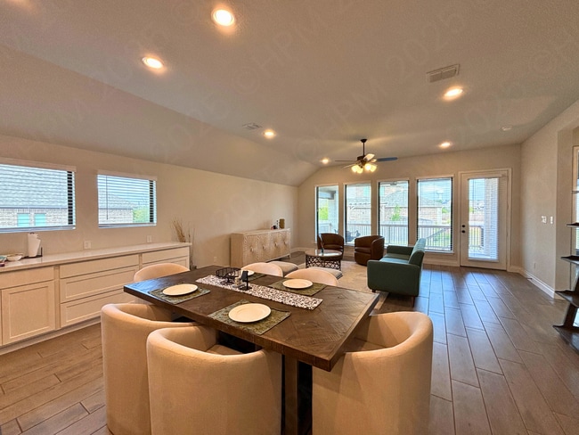 Building Photo - 1808 Durham Pk