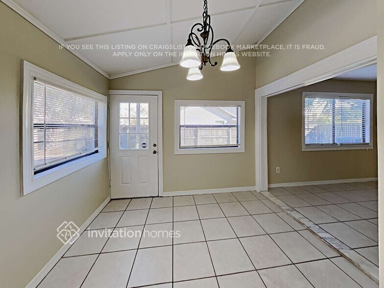Building Photo - 9809 Tattersall Ave