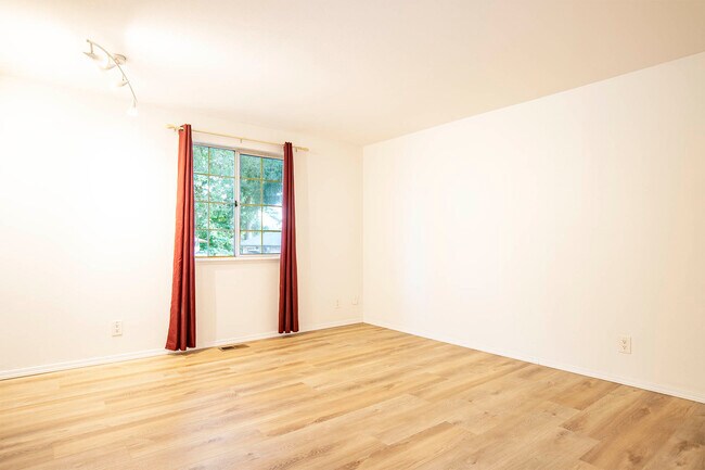 Building Photo - 21612 SE 271st Pl