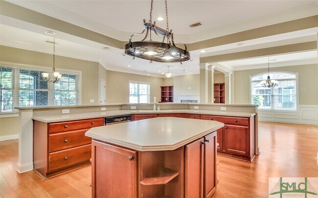 Building Photo - 1802 Woodside Ridge