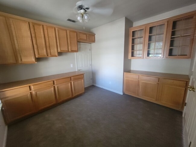 Building Photo - 8624 Banton Cir