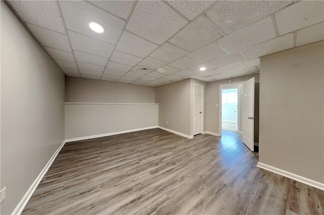 Building Photo - 312 Sterling Trail