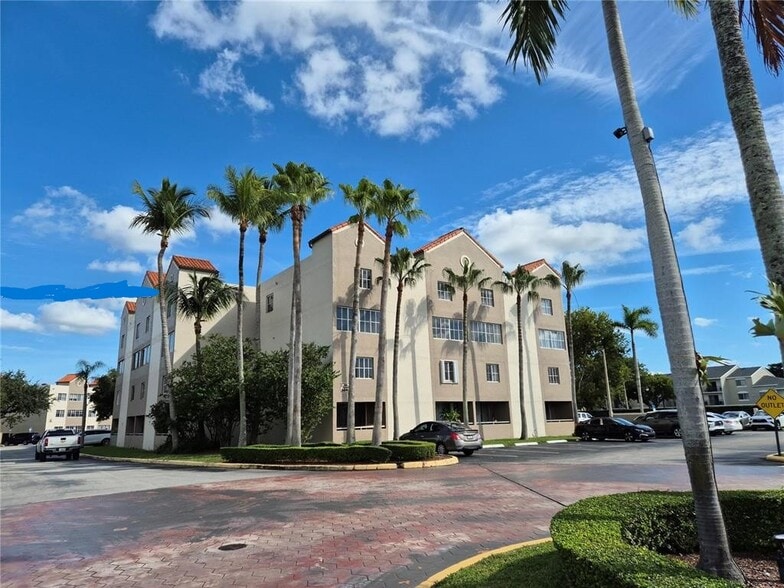 Building Photo - 6045 NW 186th St