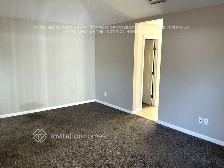 Building Photo - 3675 Blue Wing Ct