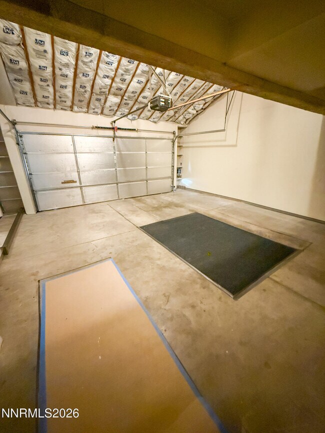 Building Photo - 4011 Bluegrass Ct