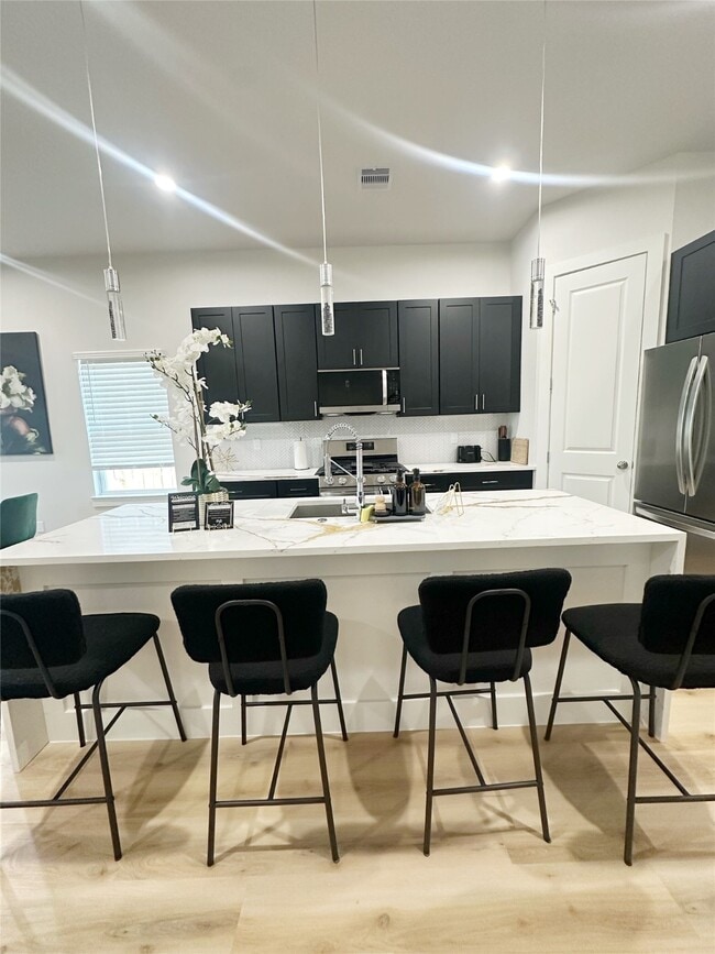 Building Photo - 4513 Reed Rd