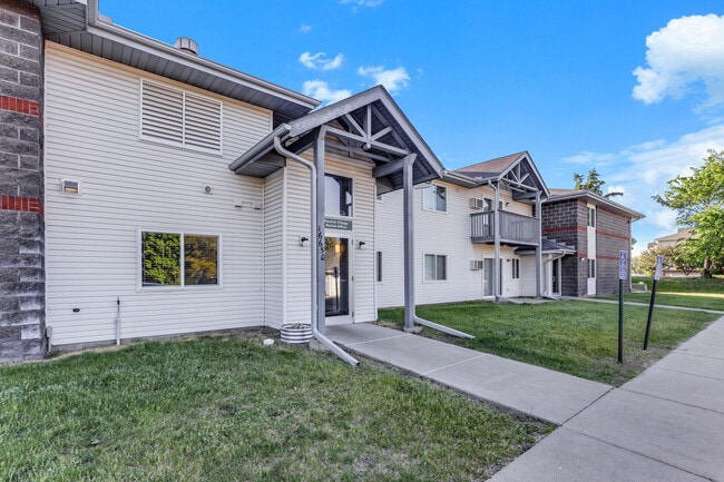 Building Photo - Kestrel Village Apartments
