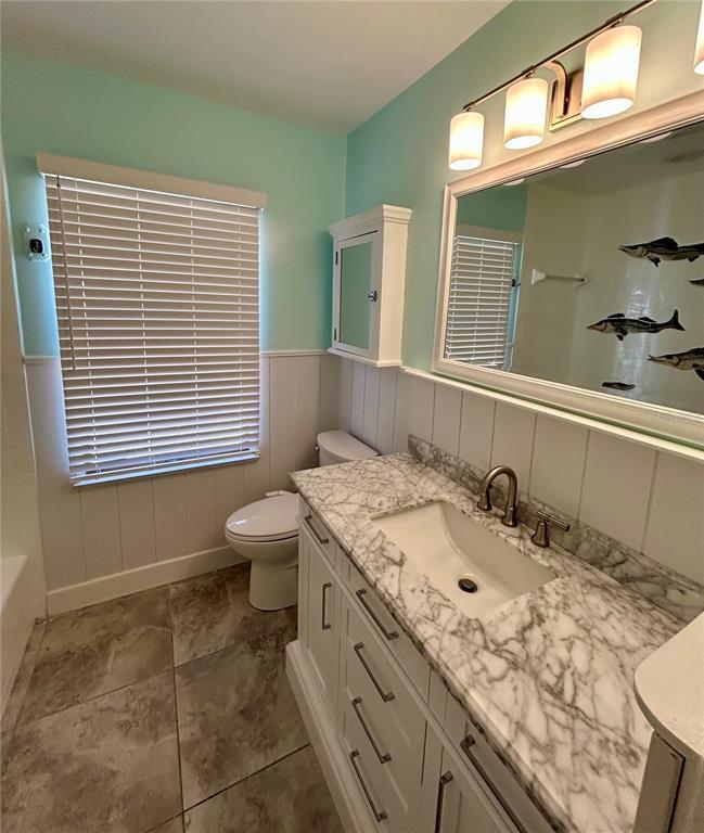 Building Photo - 5541 Bayou Grande Blvd NE