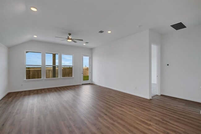 Building Photo - 4314 Bancroft Ln
